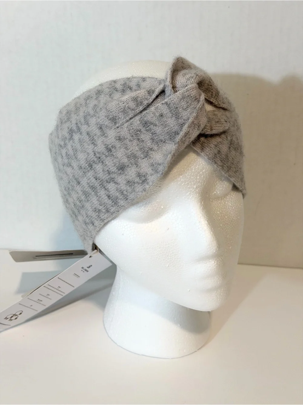 Bellemere Cashmere Knotted Headband Gray Houndstooth Quiet Luxury Loungewear